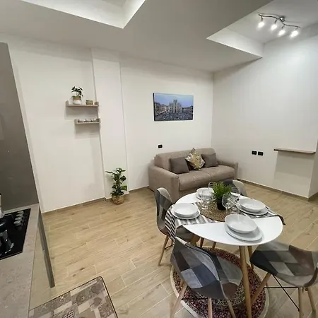 Nel Quartiere Bayres Suite Completamente Rinnovata Milan Exterior photo