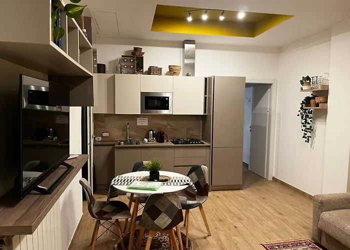 Nel Quartiere Bayres Suite Completamente Rinnovata