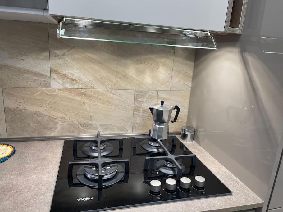 Apartment Nel Quartiere Bayres Completamente Rinnovata Milan